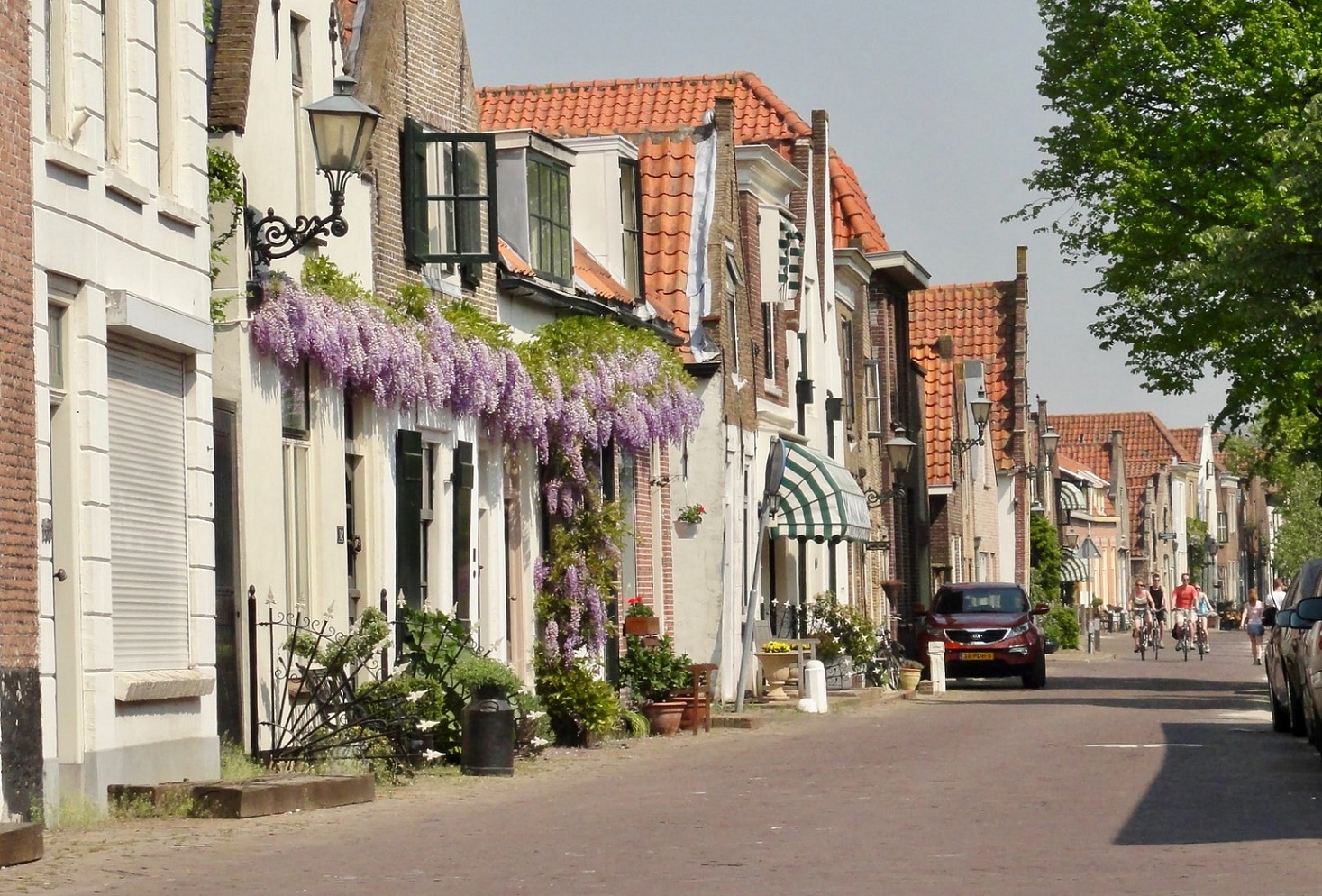 Straat in Brielle Vakantie in Nederland - Greenwheels 